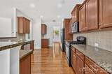 15718 Gallant Ridge Place - Photo 8
