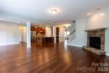 404 Waterlynn Road - Photo 9