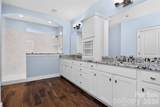 8910 Matthews Farm Lane - Photo 22