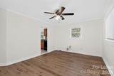 4016 Bearwood Avenue - Photo 2