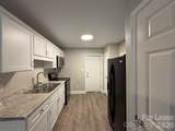 2621 Greenbriar Road - Photo 2