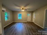 2621 Greenbriar Road - Photo 5