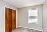 18805 Bluff Point Road - Photo 11
