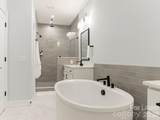 2555 Deacon Avenue - Photo 21