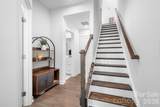 1226 Gleason Way - Photo 4