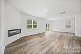 1010 Two Brothers Lane - Photo 8