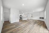1010 Two Brothers Lane - Photo 9