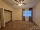 3811 Mosscroft Lane - Photo 12