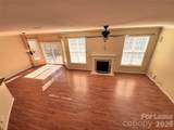 12218 Honor Guard Avenue - Photo 4