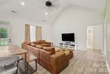1424 Autumnwood Drive - Photo 7
