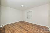 8439 Country Oaks Road - Photo 12