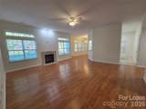 112 Spring Grove Drive - Photo 10