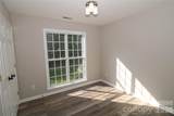 711 Harvest Way - Photo 17