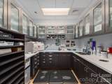 4 Vanderbilt Park Drive - Photo 11