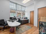 4 Vanderbilt Park Drive - Photo 10