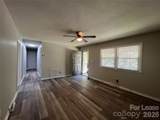 610 Belfast Drive - Photo 2