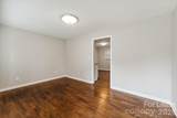 905 Clark Street - Photo 3