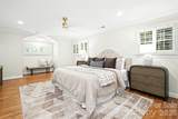 1825 Lombardy Circle - Photo 32