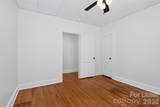 912 York Street - Photo 12