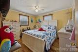 1082 Maple Street - Photo 14
