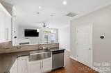 312 Park Square Place - Photo 10