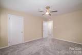 6810 Farmingdale Drive - Photo 15