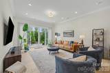 3019 Wittering Drive - Photo 8