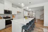 324 Laura Elizabeth Lane - Photo 9