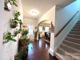 1031 Winnett Drive - Photo 10