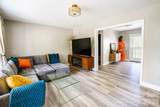 43 Moore Avenue - Photo 3