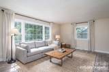 304 Windsor Drive - Photo 7