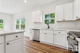 1004 Oak Hill Drive - Photo 13