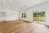 1004 Oak Hill Drive - Photo 17