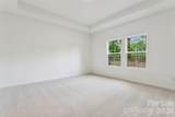 1004 Oak Hill Drive - Photo 21