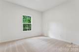 1004 Oak Hill Drive - Photo 9