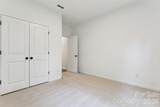 1004 Oak Hill Drive - Photo 10