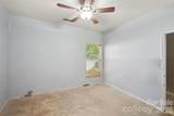 2729 Meadow Knoll Drive - Photo 20