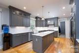 1820 Southpoint Lane - Photo 9