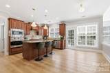 5098 Cressingham Drive - Photo 11