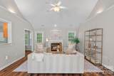 7219 Oxford Hunt Drive - Photo 3