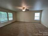3015 Meadow Knoll Drive - Photo 16