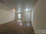 3015 Meadow Knoll Drive - Photo 3