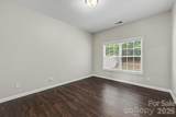 9839 Jeanette Circle - Photo 16