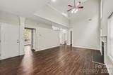 9839 Jeanette Circle - Photo 18