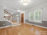 401 Brenwyck Court - Photo 13