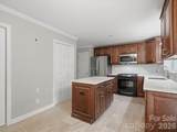 401 Brenwyck Court - Photo 18