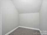 401 Brenwyck Court - Photo 33