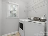 401 Brenwyck Court - Photo 36
