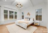 1527 St George Street - Photo 14