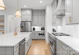 1527 St George Street - Photo 7
